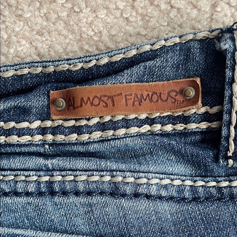 Almost Famous Stylish Blue Women's Jeans - Picture 10 of 12